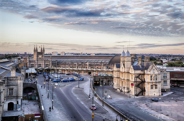 Bristol Temple Meads station by Ariadna De Raadt (via Shutterstock).