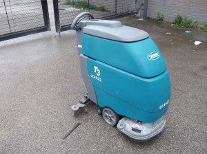 Tennant T3 Scrubber Dryer