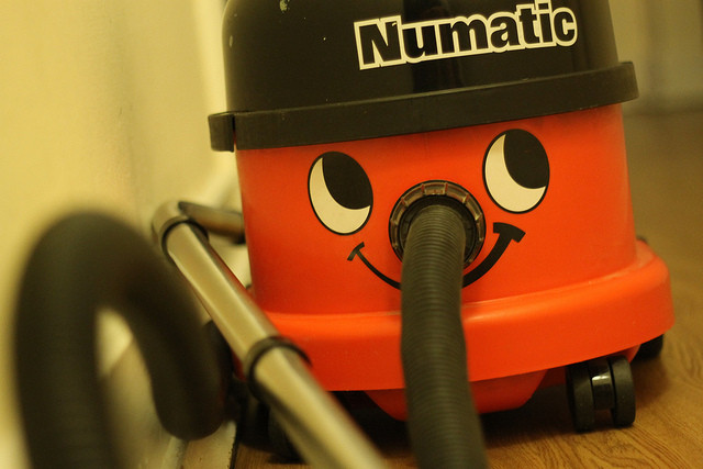 Numatic Henry HVR160 Review: Powerful cleaning